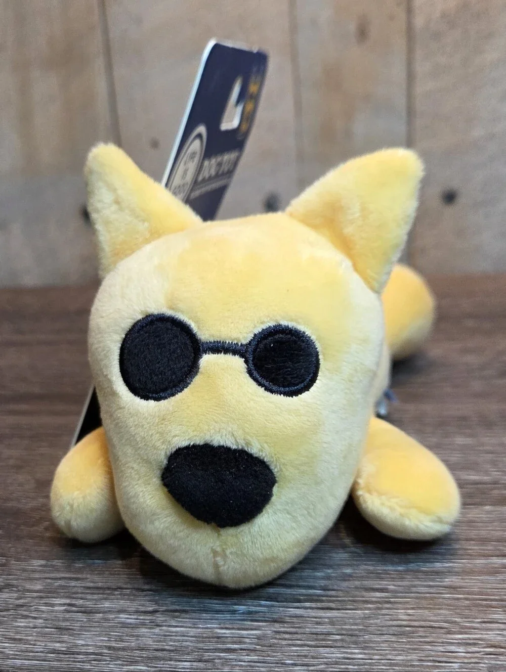 Life is Good Rocket Plush Dog Puppy Toy, Yellow Squeaker Pet Supplies New